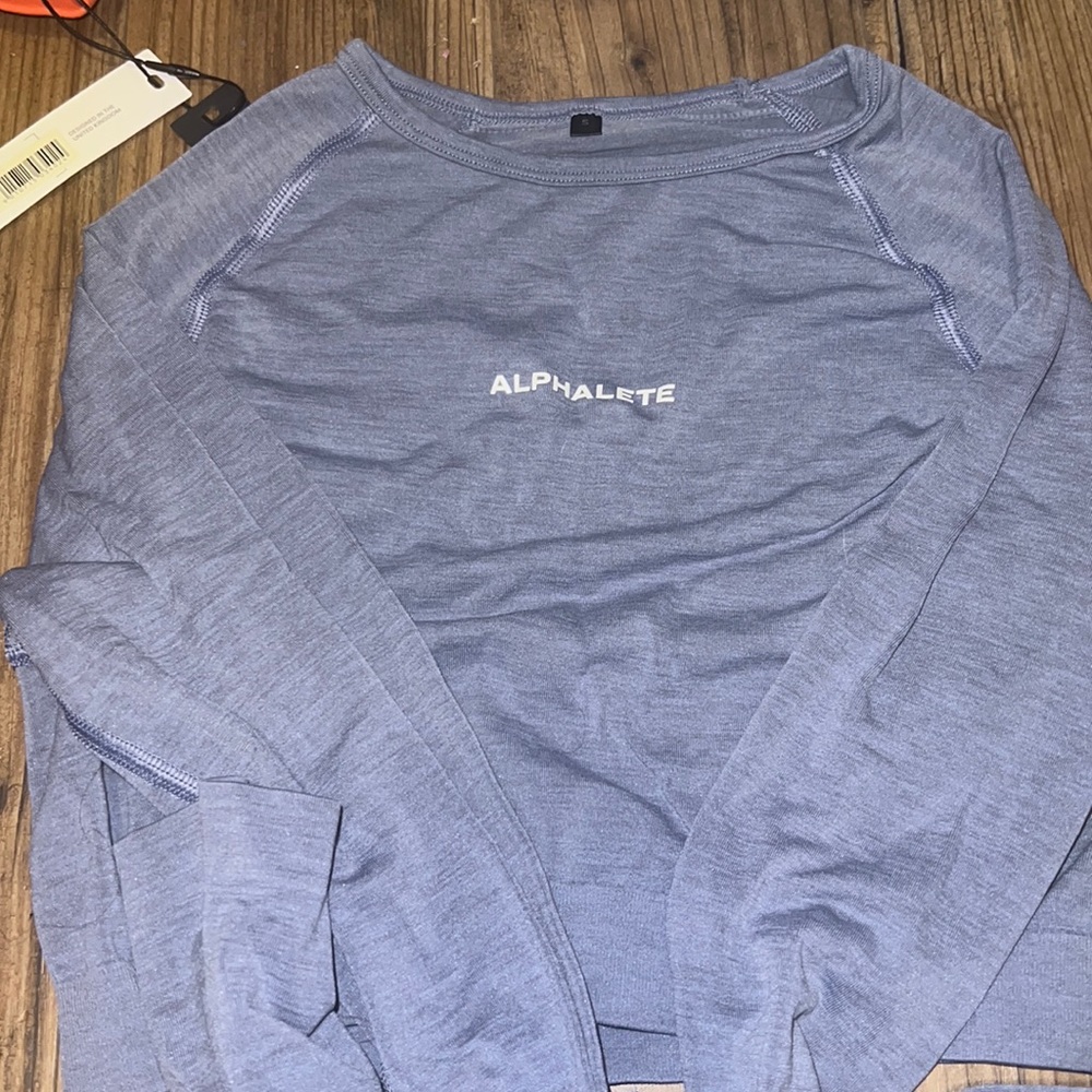 Alphalete crop top